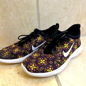 Womens Nike Flex 3 sneakers